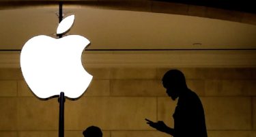 Apple 02