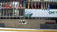 Presión de la deuda con el FMI se intensifica en Latinoamérica