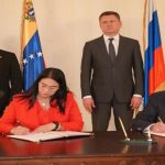 Firma de acuerdos en la XVII Comisión de Alto Nivel Rusia-Venezuela. Foto: @TellecheaRuiz